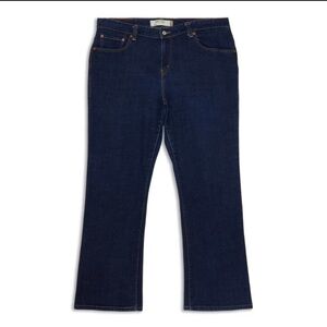 Levi's Women's 515 Boot Cut Jeans - Dark Blue EUC